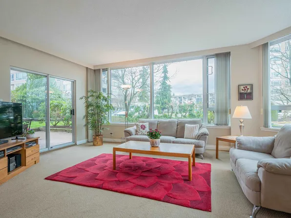 3170 Gladwin Rd #102, Abbotsford, BC V2T 5T1
