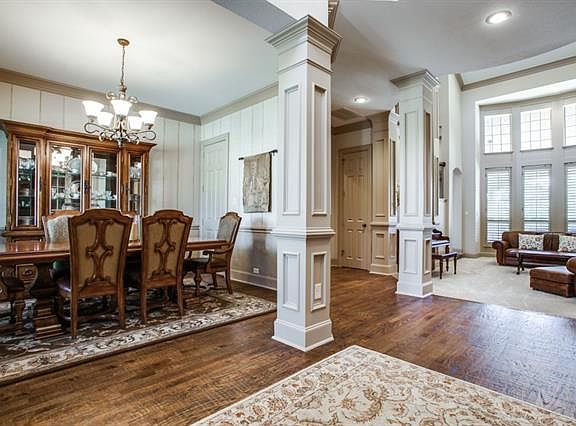 2nd image of 2604 King Arthur Blvd