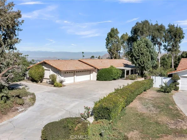 6176 Oswego Dr, Riverside, CA 92506