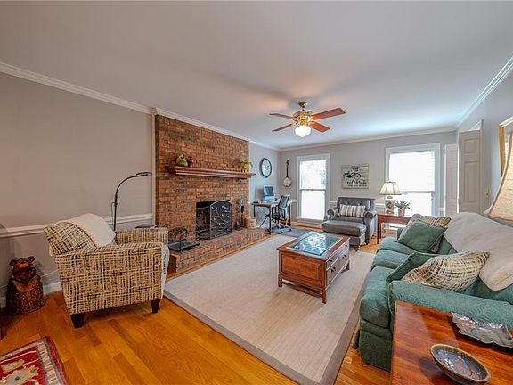 3rd image of 5034 Cobblestone Rd
