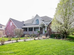 2445 Ravisloe Ln, Homewood, IL 60430