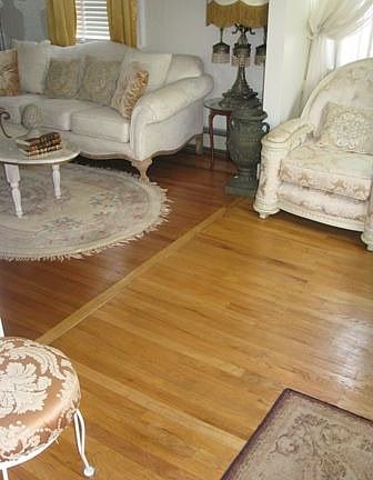 Entry foyer to  Formal Lvg Rm