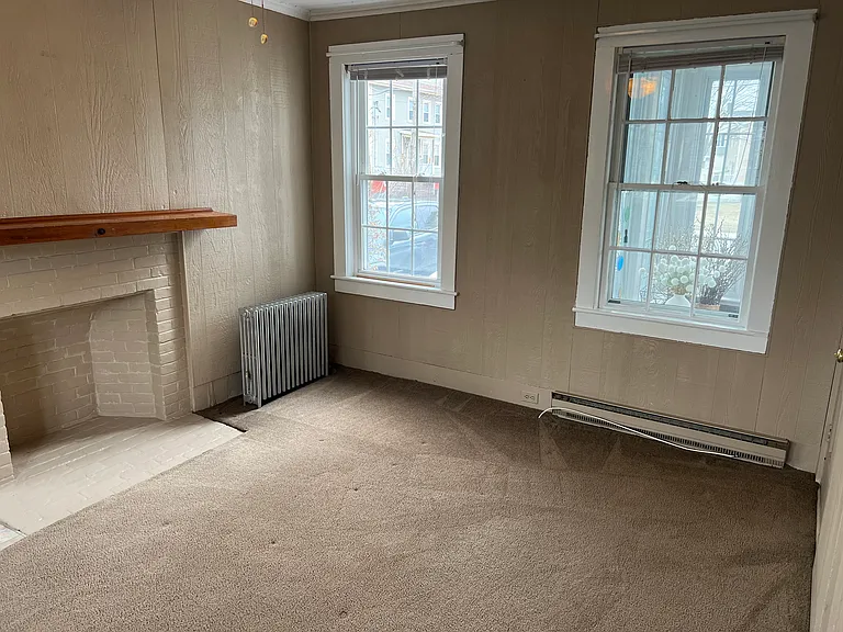 2 Lincoln St #1 — Photo 9