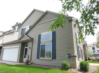 3521 Abercrombie Ln, Stillwater, MN 55082