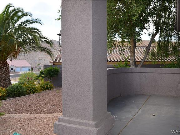 5th image of 2926 Desert Vista Dr