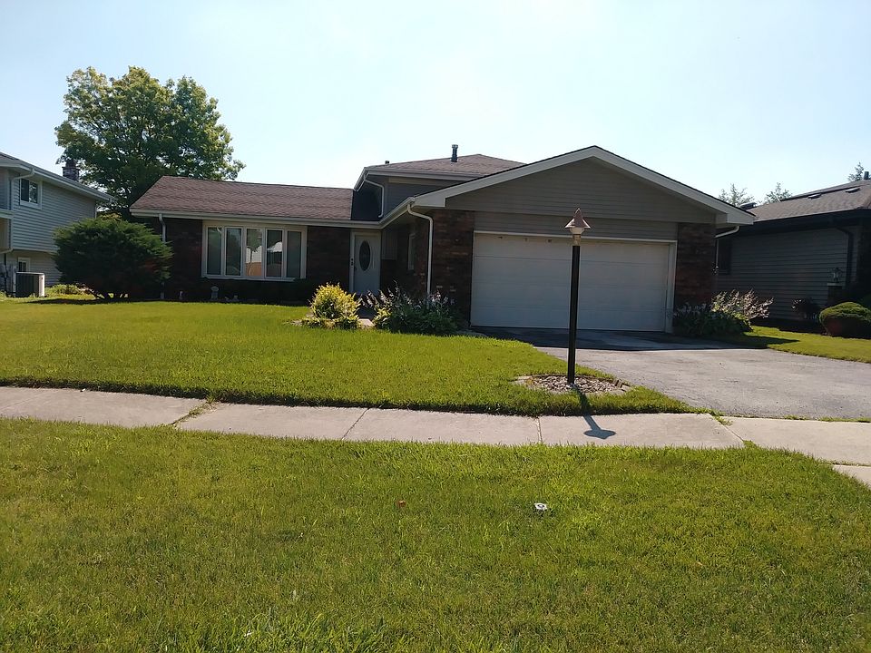 1st image of 15707 Rob Roy Dr