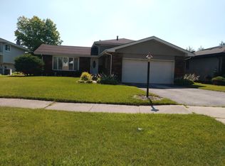 15707 Rob Roy Dr, Oak Forest, IL