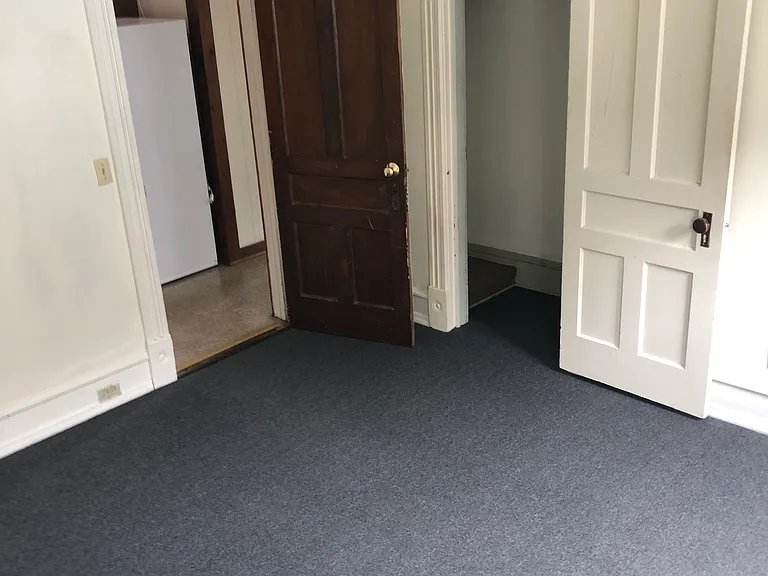 119 N Willard St — Photo 8
