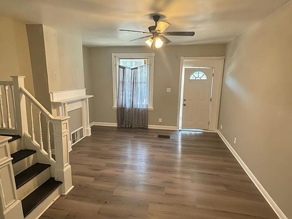 2nd image of 5807 Master St