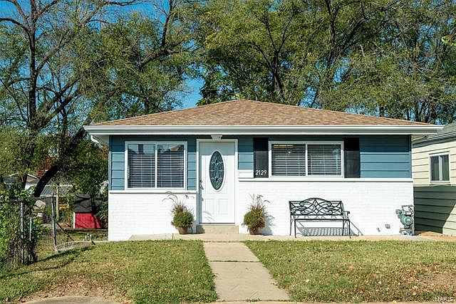 1st image of 2129 Esther Ave