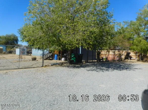 118 Daisy Mae Ln, Sun Valley, NV 89433