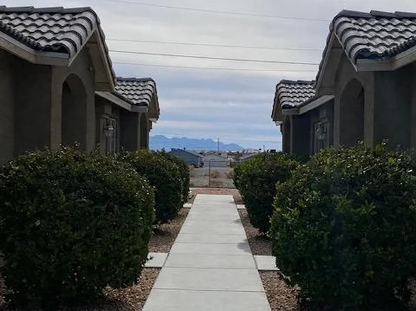 1901 Five Feathers St APT 4, Pahrump, NV 89048