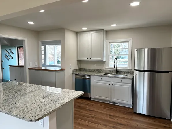 308 Northwood Dr, Raleigh, NC 27609
