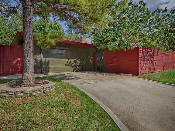 3rd image of 1733 Westminster Pl