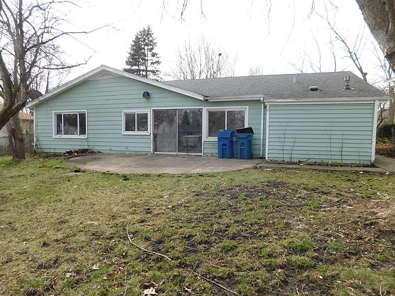 3rd image of 5309 Niven Ln