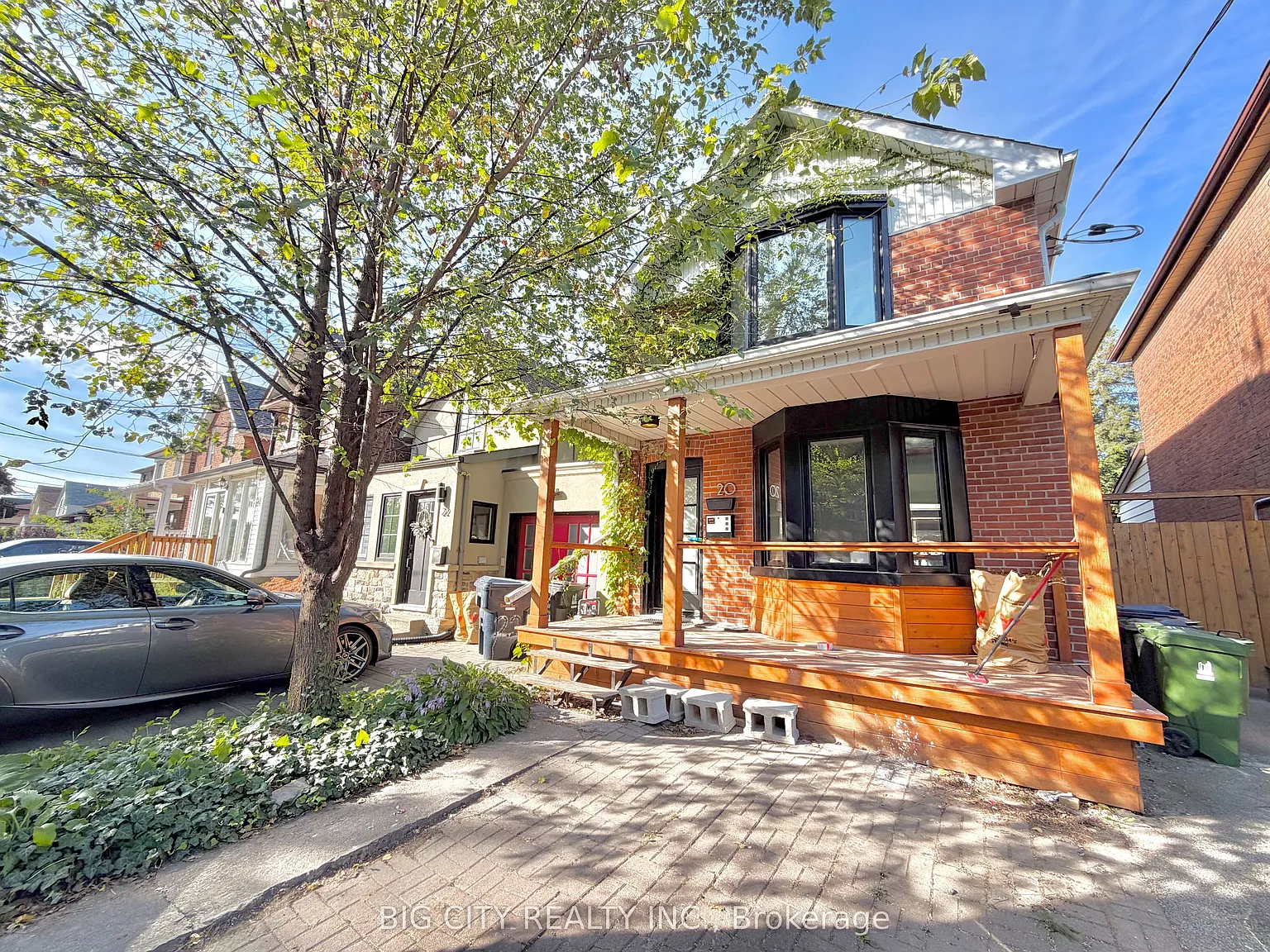 2 bed, $2,000 — Photo 1