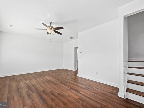 2nd image of 10913 Bevin Dr