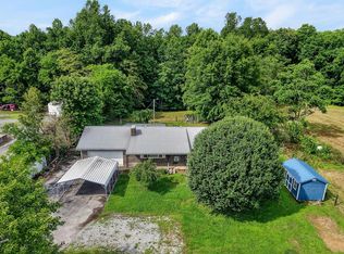 744 King Ridge Rd, Dowelltown, TN 37059