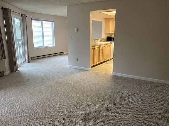 4th image of 3224 80th Ave SE #4