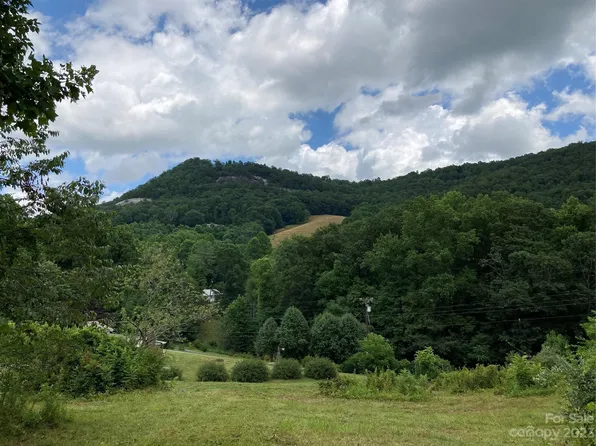 Bald Rock Rd, Hendersonville, NC 28792
