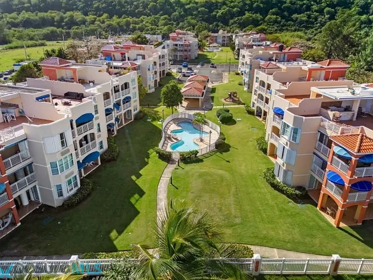 - Islabela Beach Resort #- — Photo 2