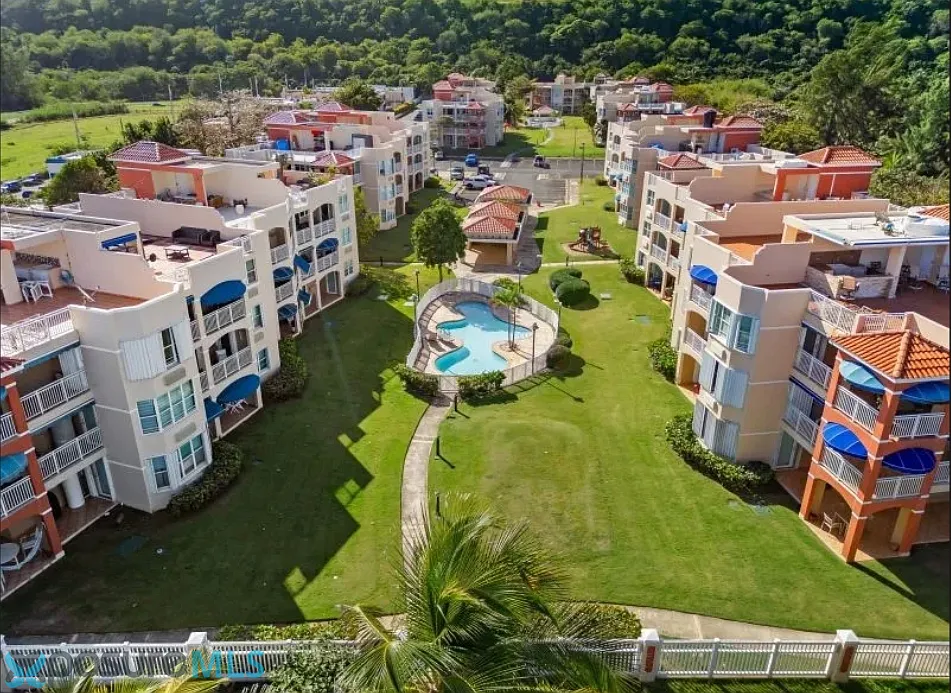 Building Photo - - Islabela Beach Resort #-