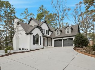 19 Woodview Dr, Cartersville, GA 30120