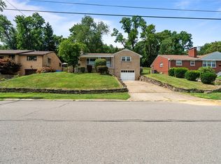 635 Alpine Dr, Canonsburg, PA