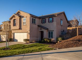 2218 Pearmain Dr, Palmdale, CA 93551