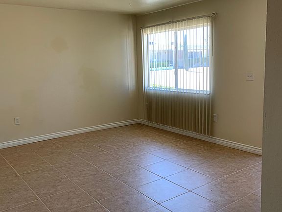 3rd image of 28030 Winged Foot Dr