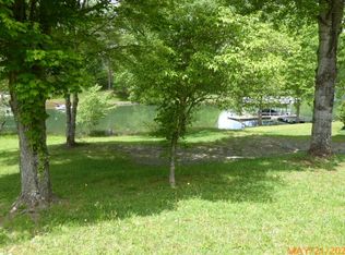 1055 Henson Dr, Sunnyside, GA 30546