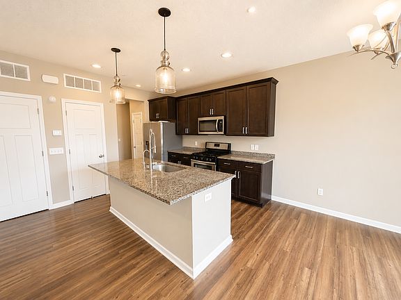 3rd image of 4364 Corn Silk Ln