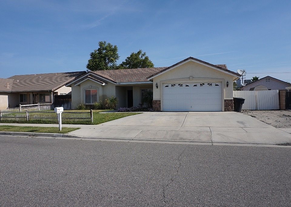 1st image of 1402 Leslie Dr