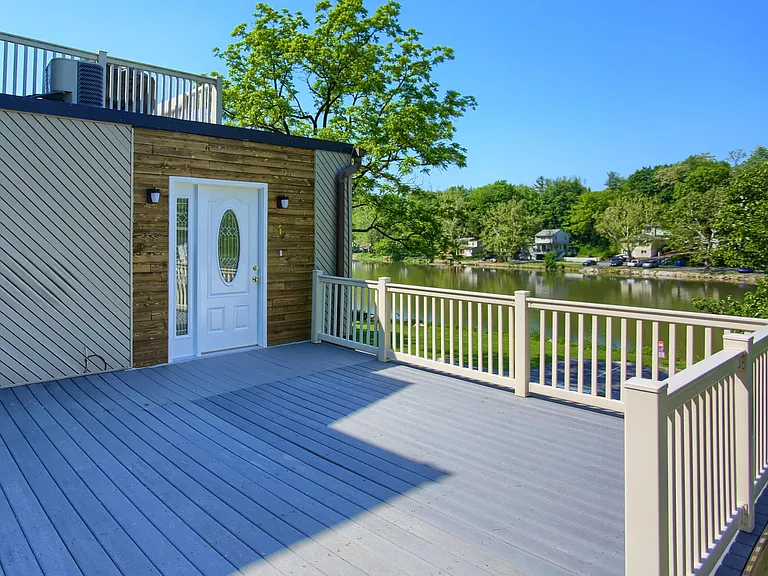 2 Stone Spring Ln #1 — Photo 1
