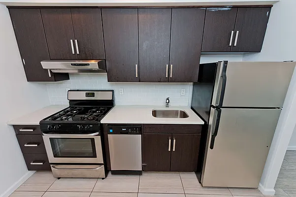 Rented by Compass | media 48