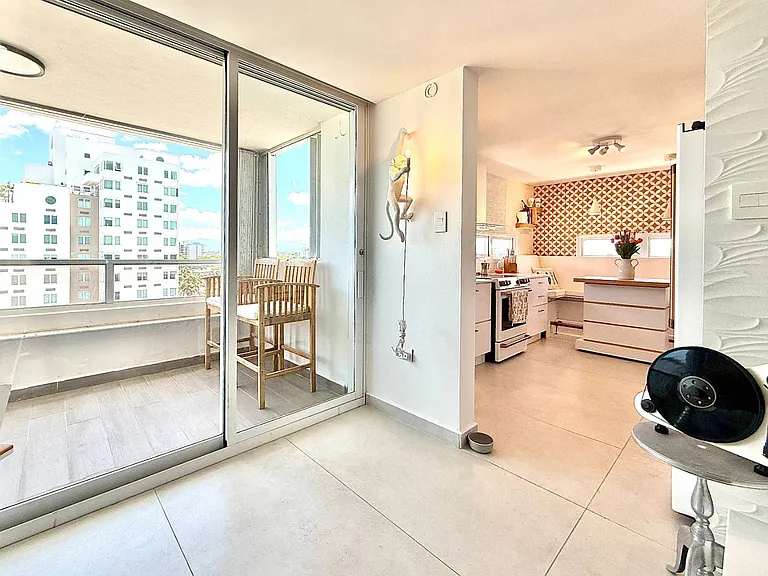 4939 Avenue Isla Verde — Photo 7