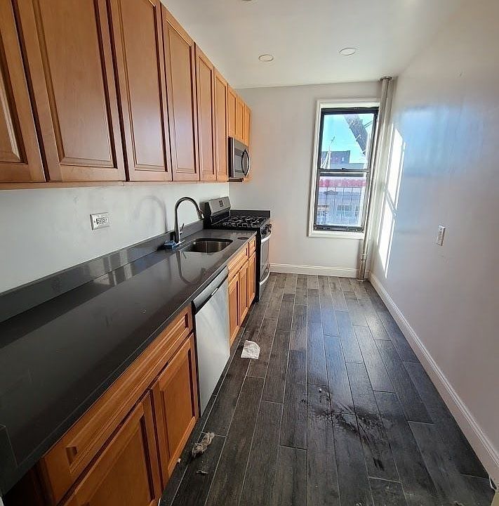 1st image of 96-10 37th Ave #26