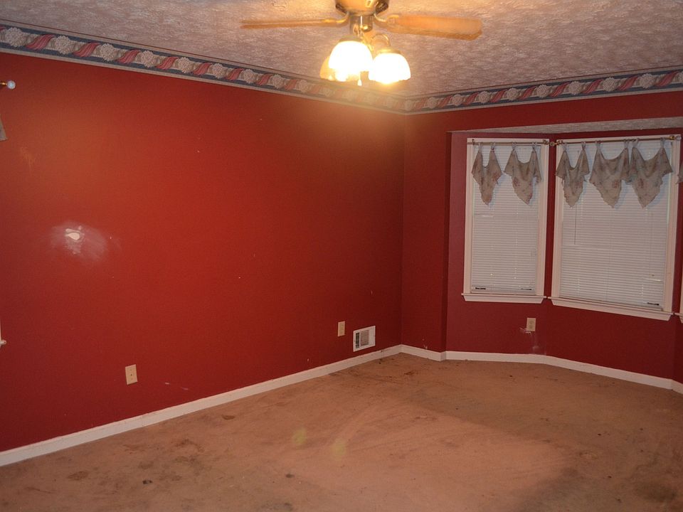 2nd image of 1007 Quail Dr