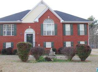 192 Royal Coach Cir, Bessemer, AL 35022