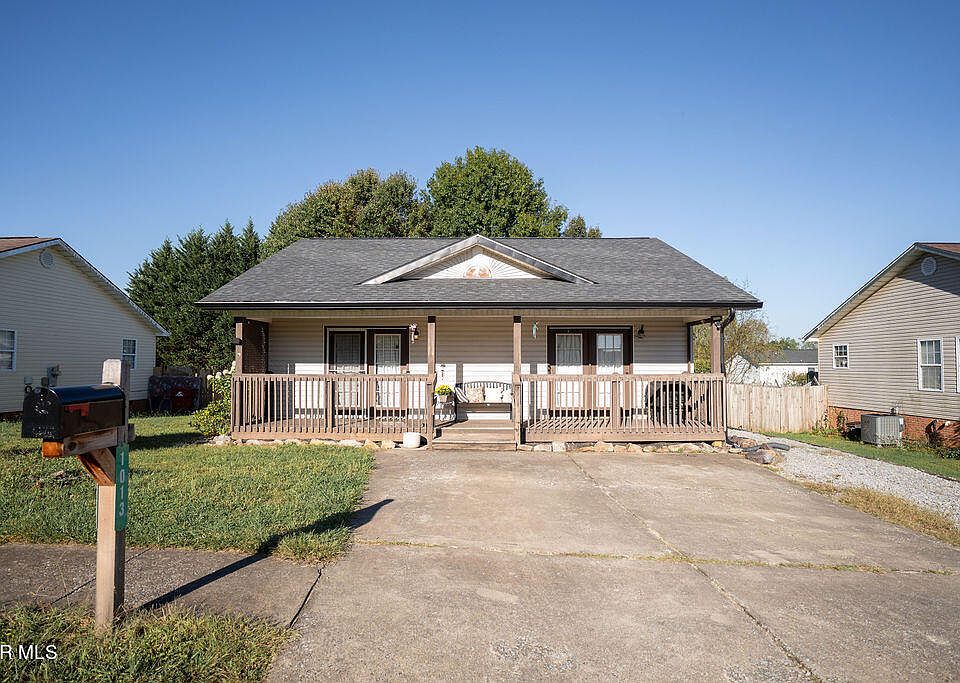 1st image of 1013 Justus Dr