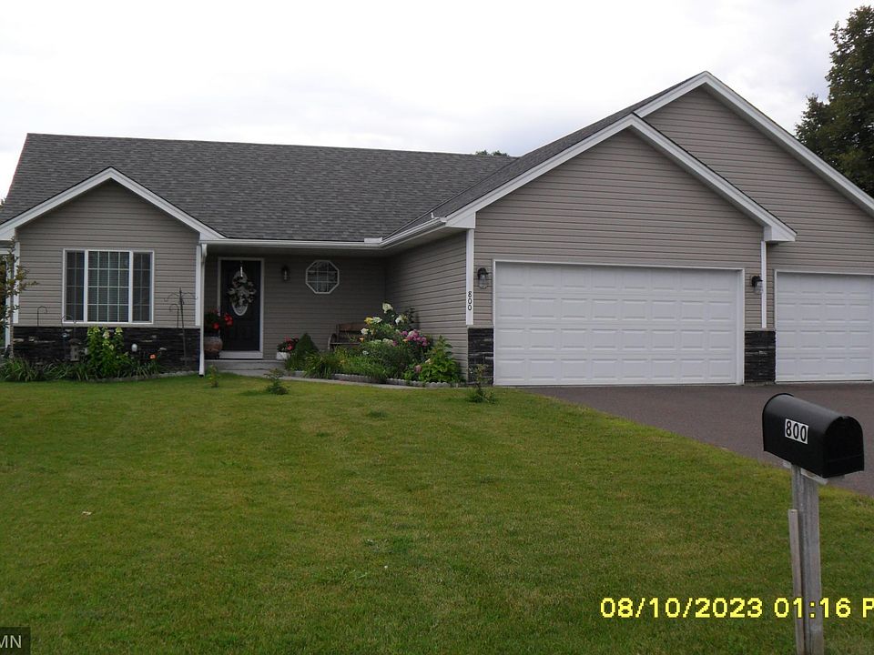 1st image of 800 S Rush Creek Ln