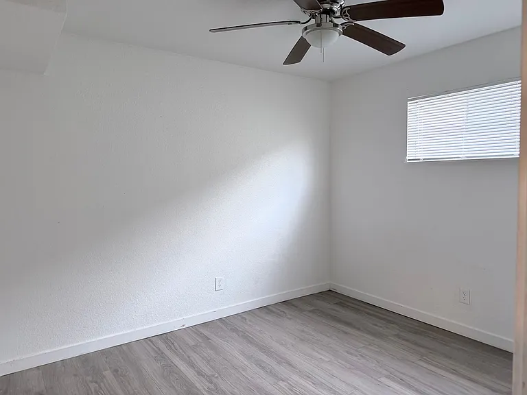 2166 Placer St — Photo 11