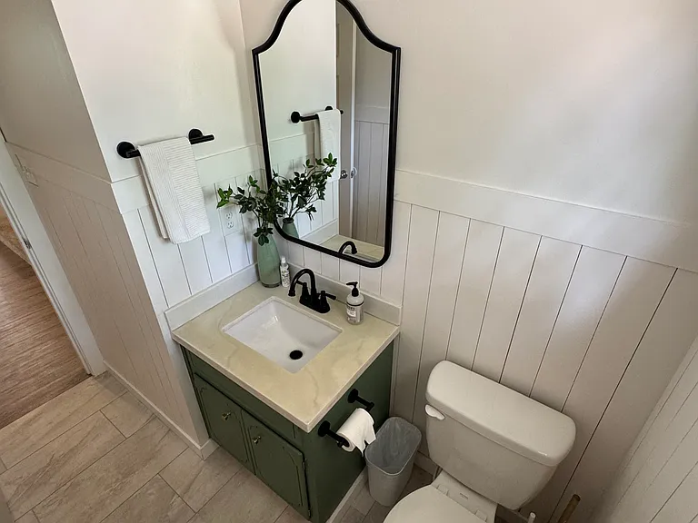 525 Adams Mill Ln — Photo 12