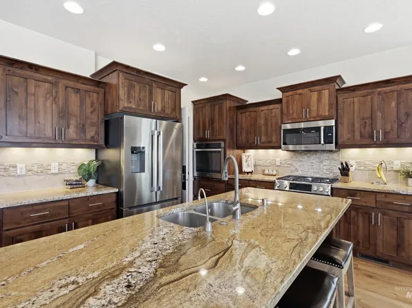 8695 W Lillywood St, Boise, ID 83709
