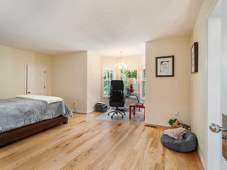 13278 Vermeer Dr — Photo 20