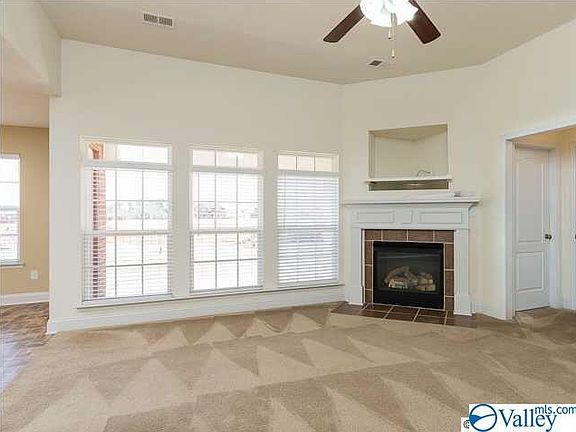 2nd image of 212 Crab Orchard Dr