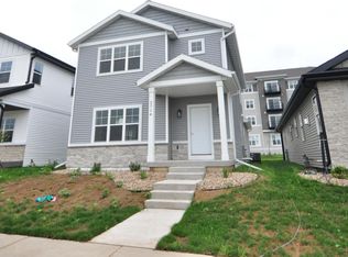 2714 Bomani Dr, Sun Prairie, WI 53590