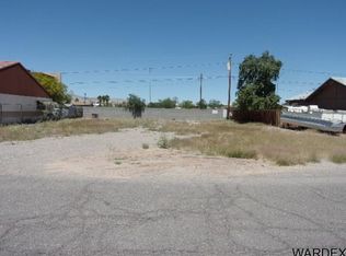 687 Sea Spray Pl, Bullhead City, AZ 86442