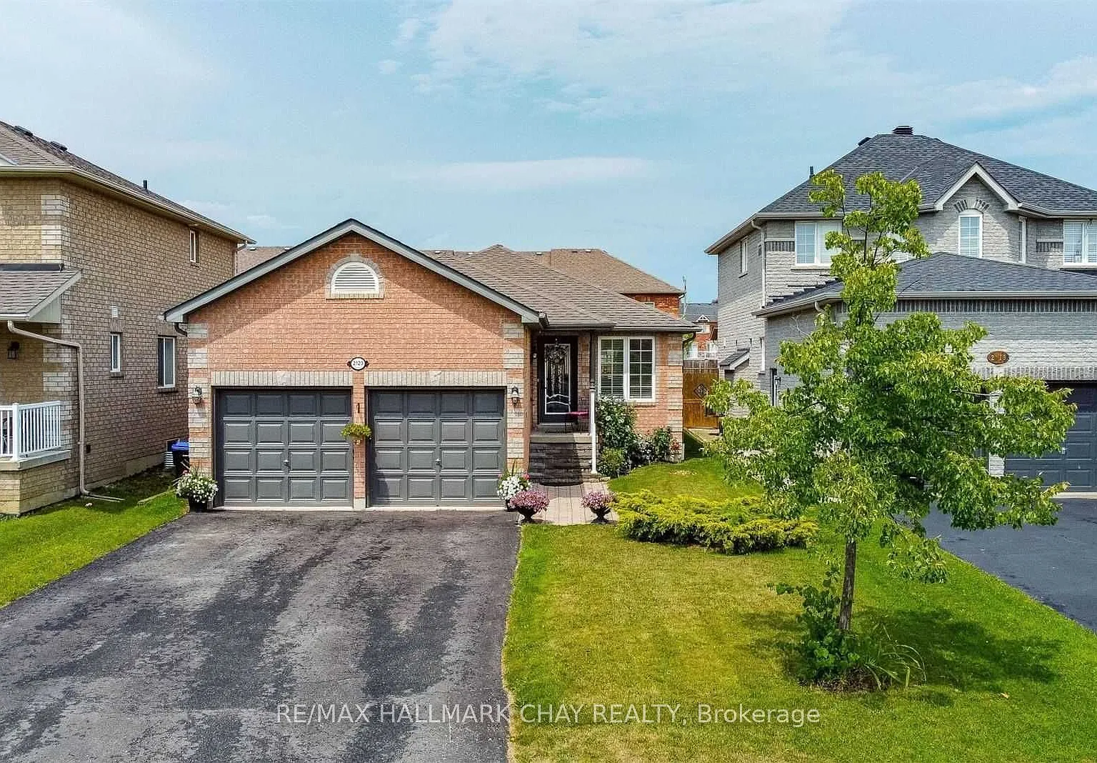 2 bed, $1,900 — Photo 1