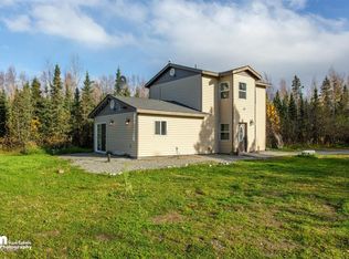 368 N Suzanna St, Wasilla, AK 99623